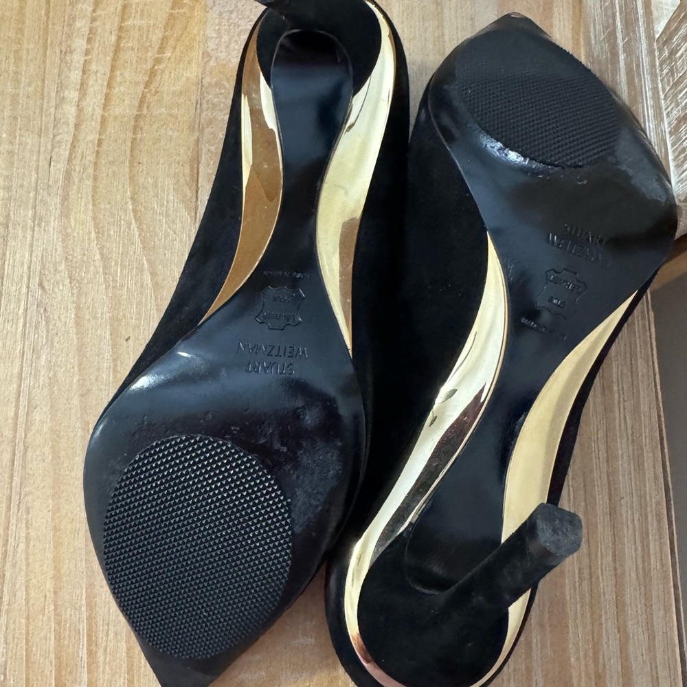 Stuart Weitzman Classic Black Heels - Picture 8 of 11